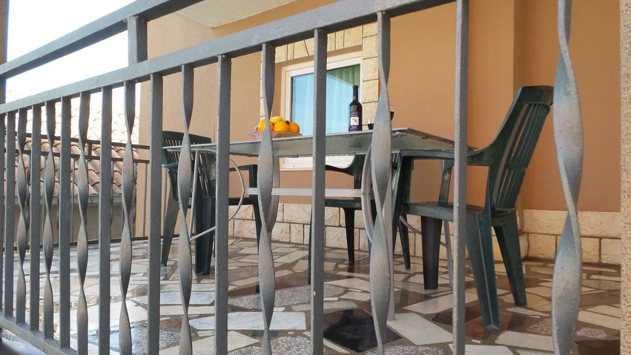 Apartments Antonio Rogoznica  Ngoại thất bức ảnh