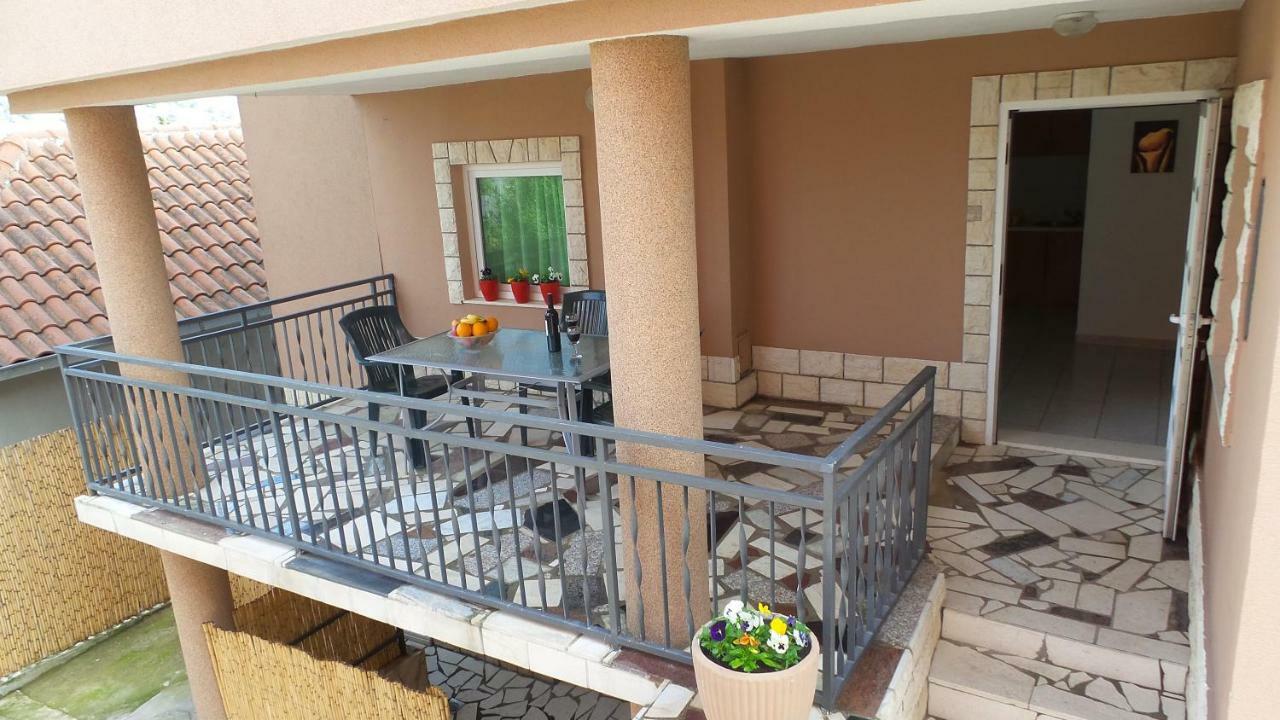 Apartments Antonio Rogoznica  Ngoại thất bức ảnh